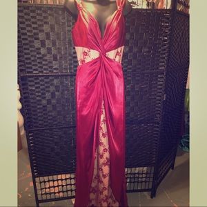 Glamour  red satin gown size 7/8 w lace dramatic